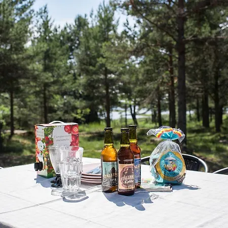 Herroe Holiday park Lemland